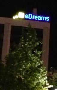 405891_10151599573381187_2128293329_n