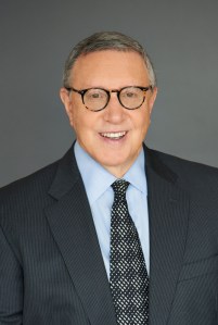 Norm-Pearlstine18198RET