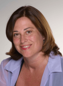 Victoria Pope Headshot